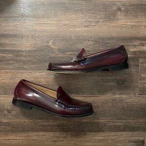 G.H.Bass maroon Weejuns loafers